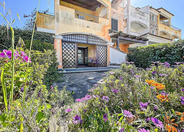 Il Borgo Dei Mirti * Santa Teresa Gallura