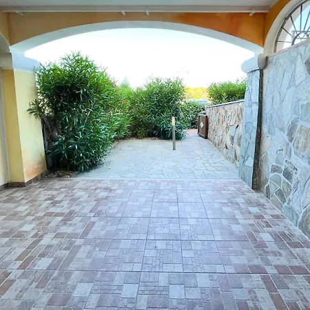 Il Borgo Dei Mirti Daire Santa Teresa Gallura