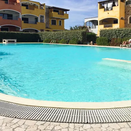 Apartment Il Borgo Dei Mirti *