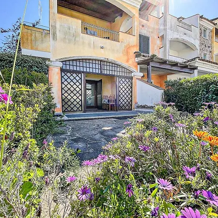 Il Borgo Dei Mirti * Santa Teresa Gallura